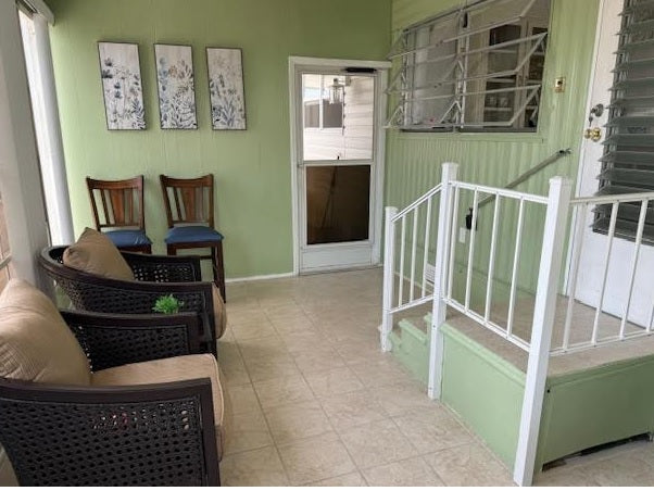 6916 E Bayou Lane, Bradenton, FL 34207- Sleep 4, 2 Bedroom, 2 Bath - (6 houses to the bay) WATER FRONT