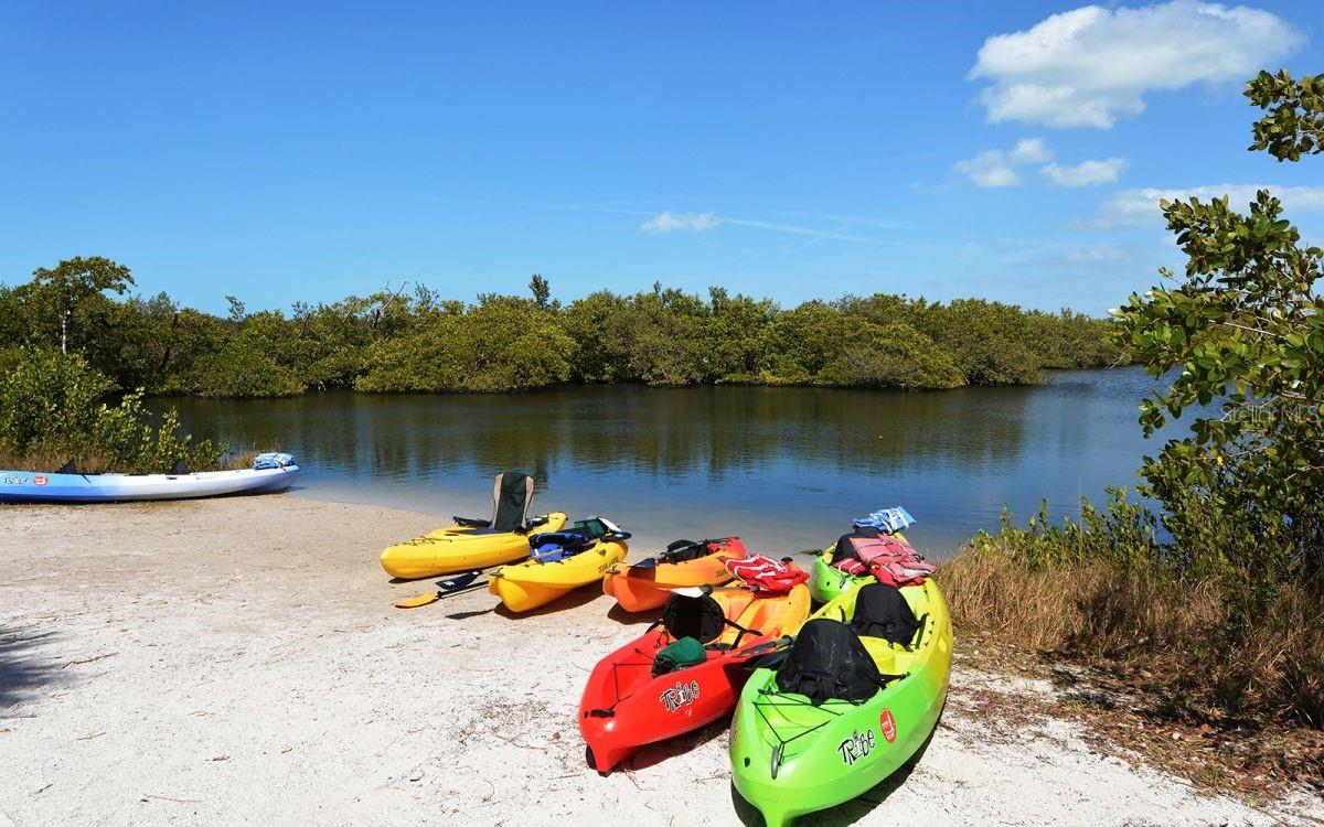 6916 E Bayou Lane, Bradenton, FL 34207- Sleep 4, 2 Bedroom, 2 Bath - (6 houses to the bay) WATER FRONT