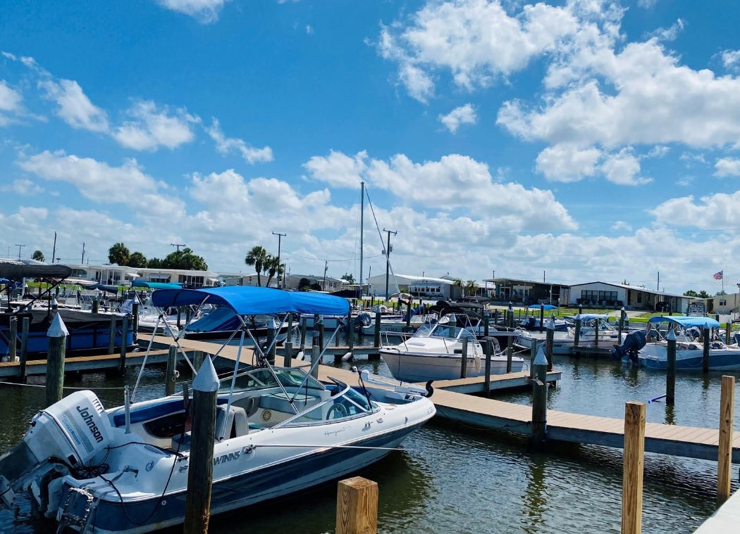 6916 E Bayou Lane, Bradenton, FL 34207- Sleep 4, 2 Bedroom, 2 Bath - (6 houses to the bay) WATER FRONT