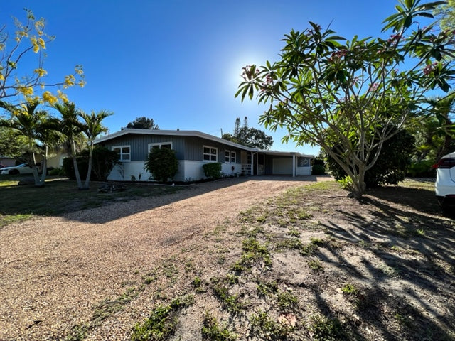 Publix House - 1502 Dartmouth Drive Bradenton, FL 34207 - Sleep 8, 4 Bedroom, 2 Bath - Rented Sept. 2024