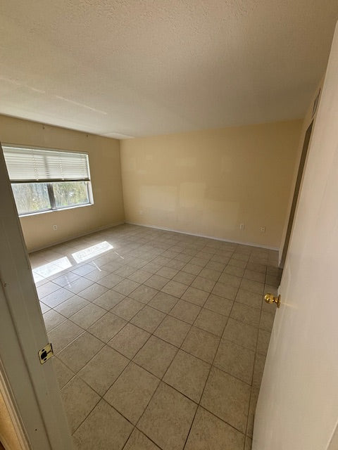 Sandhill Condo - 25050 Sandhill Blvd Unit 1A3 Punta Gorda, FL 33983 - Sleep 6, 3 Bedroom, 2 Bath