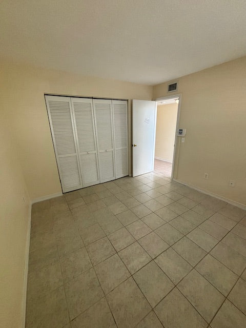 Sandhill Condo - 25050 Sandhill Blvd Unit 1A3 Punta Gorda, FL 33983 - Sleep 6, 3 Bedroom, 2 Bath