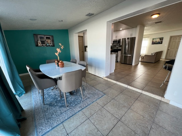The First - 6511 Clemson Street Bradenton, FL 34207 - Sleeps 8, 4 BR, 2 Bath
