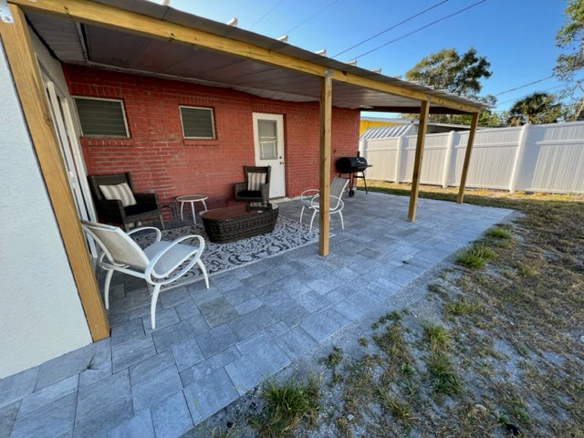 The First - 6511 Clemson Street Bradenton, FL 34207 - Sleeps 8, 4 BR, 2 Bath