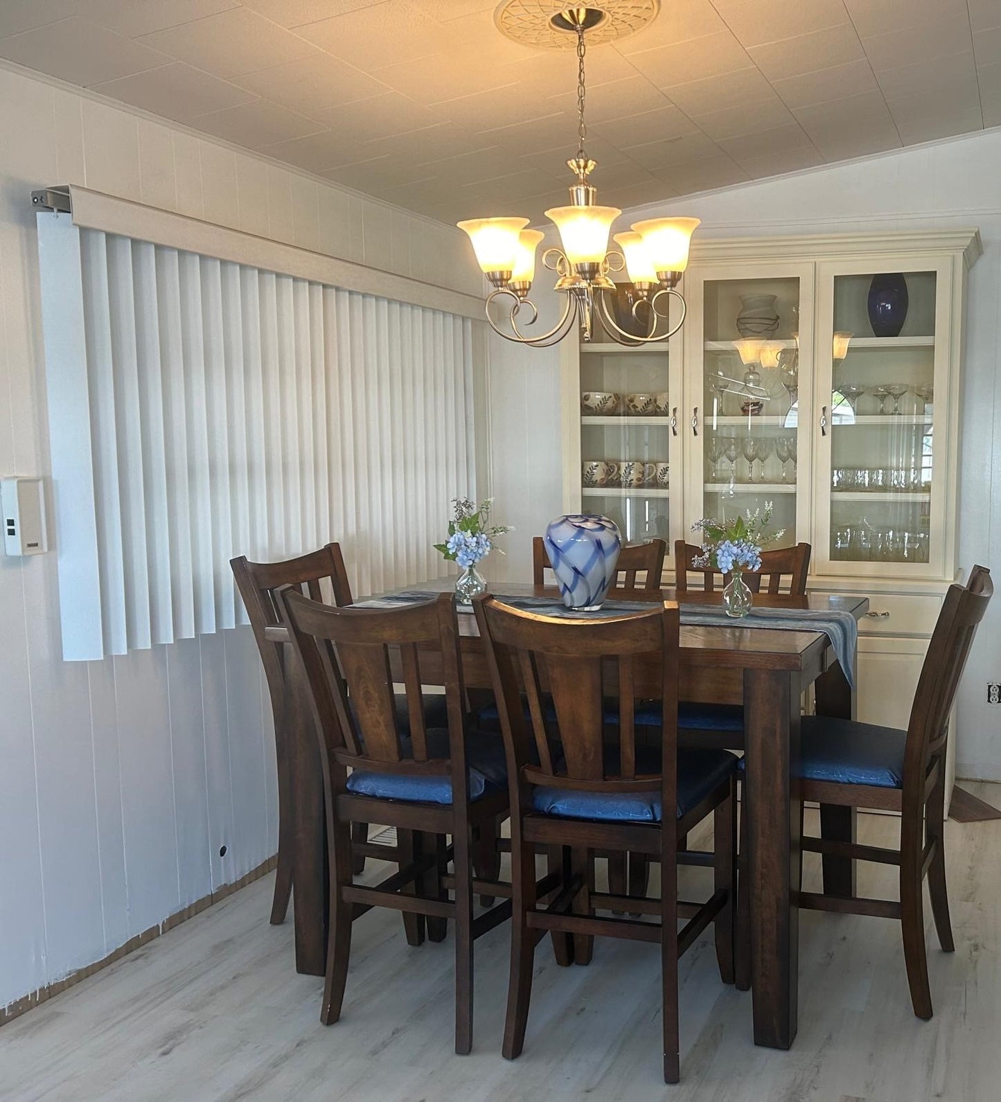 6916 E Bayou Lane, Bradenton, FL 34207- Sleep 4, 2 Bedroom, 2 Bath - (6 houses to the bay) WATER FRONT