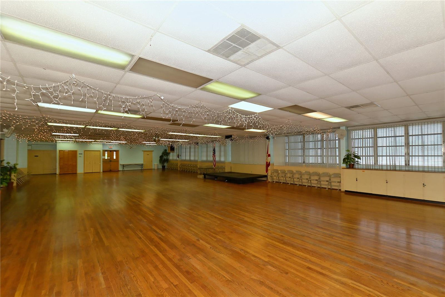 6916 E Bayou Lane, Bradenton, FL 34207- Sleep 4, 2 Bedroom, 2 Bath - (6 houses to the bay) WATER FRONT