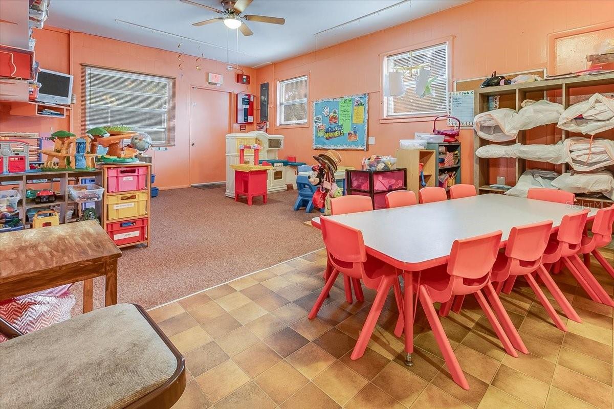 Daycare - 2211 53rd Ave West - Bradenton, FL 34207 - Rented until 09/2024