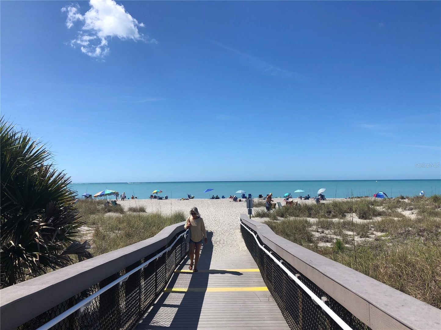 6916 E Bayou Lane, Bradenton, FL 34207- Sleep 4, 2 Bedroom, 2 Bath - (6 houses to the bay) WATER FRONT