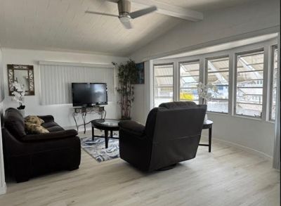 Waterfront Residence photo 7