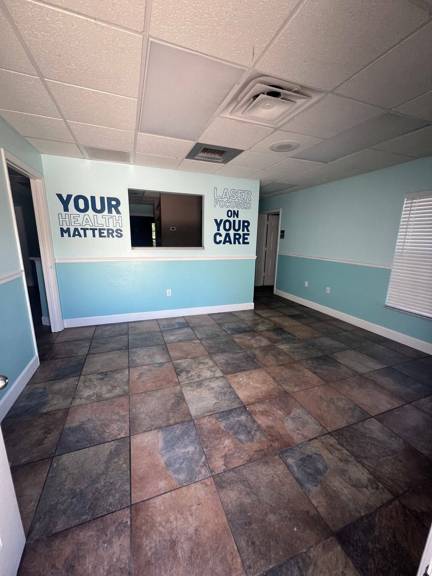 41 Plaza — Unit 3 for lease photo 5